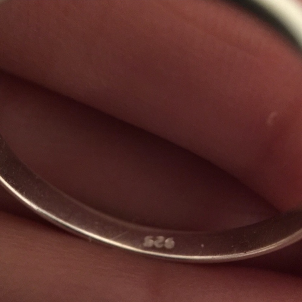 925 Sterling Smooth Band Thumb Ring - Picture 5 of 5